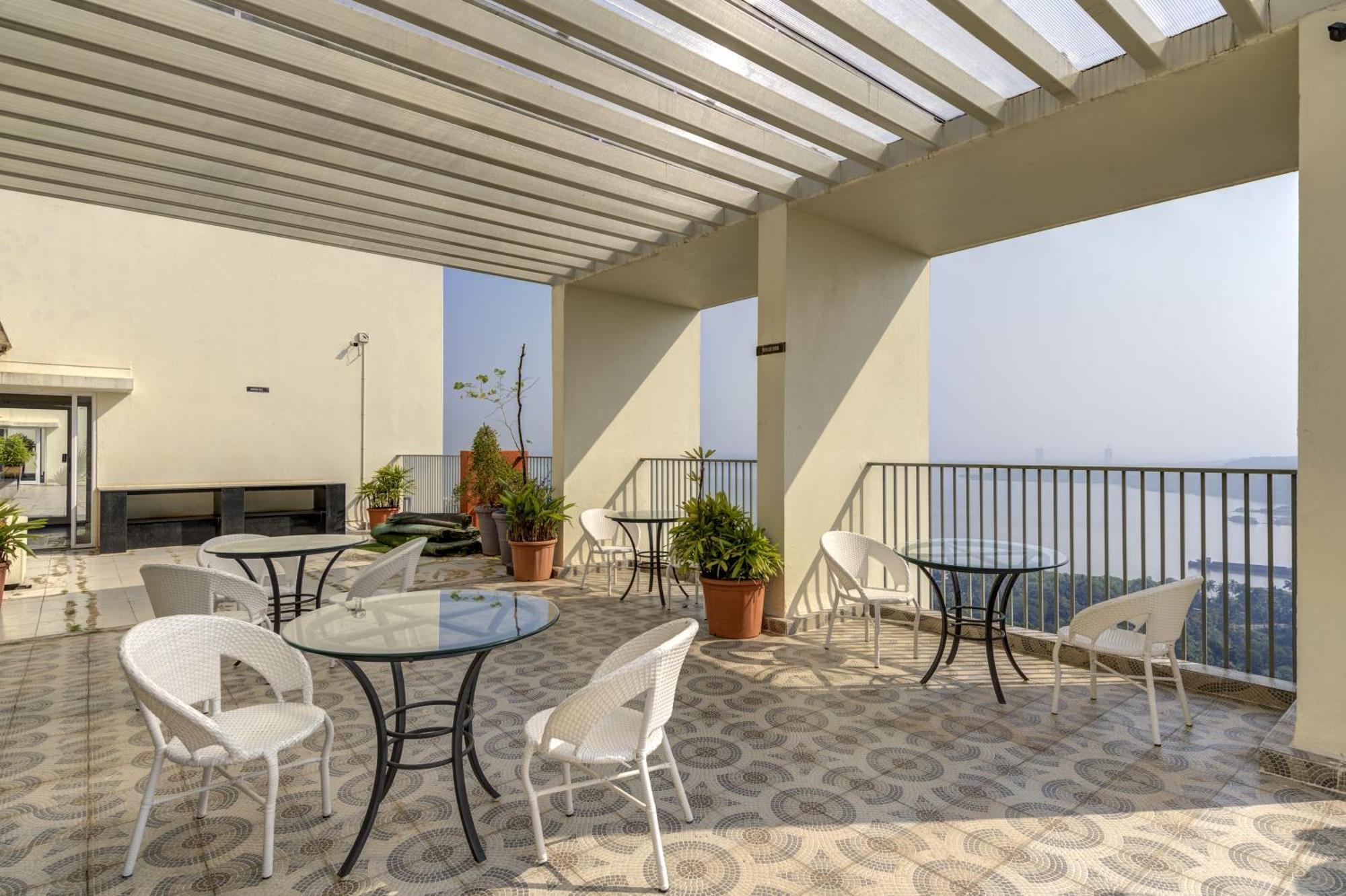 Ferienwohnung Luxe 2Bhk 10Min From Goi Airport With Pool Access Dabolim Exterior foto